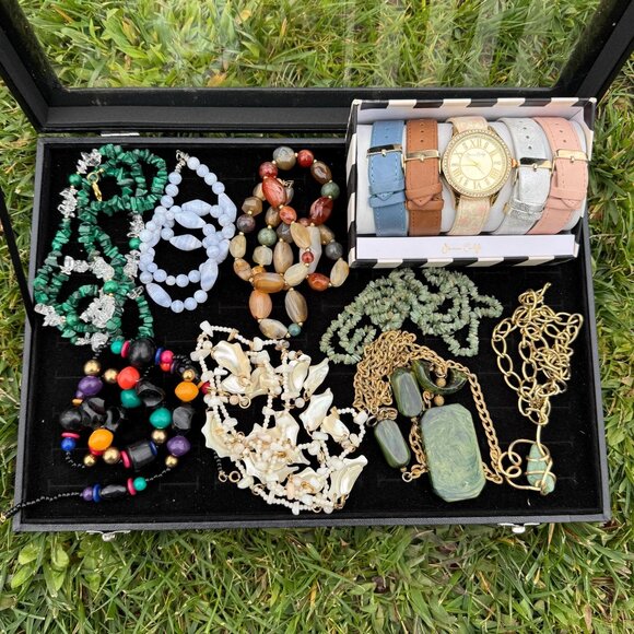 Vintage Jewelry Lot #12 - Picture 1 of 9